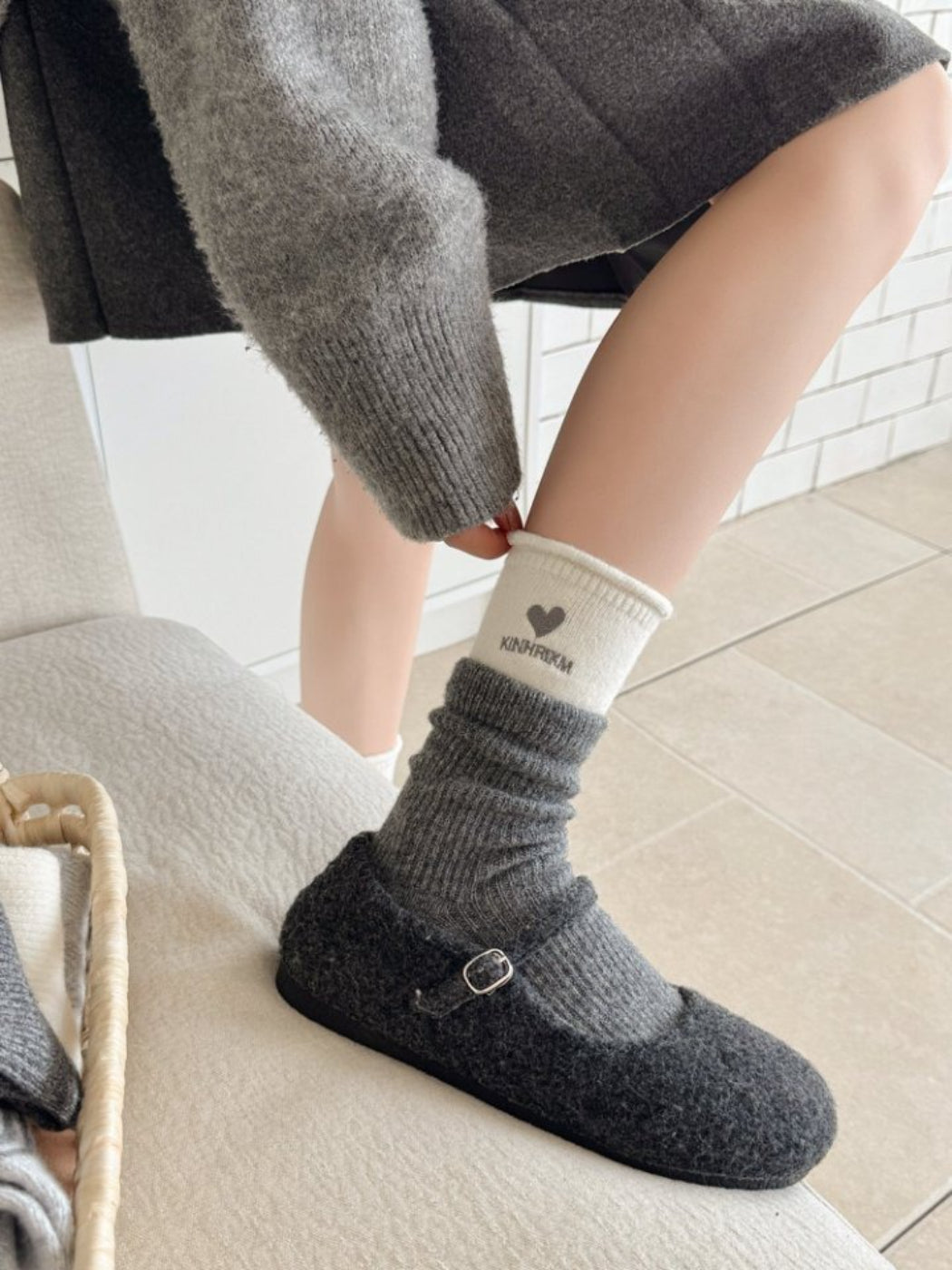 Rufia - Minimal Bow & Stripe Soft Crew Socks