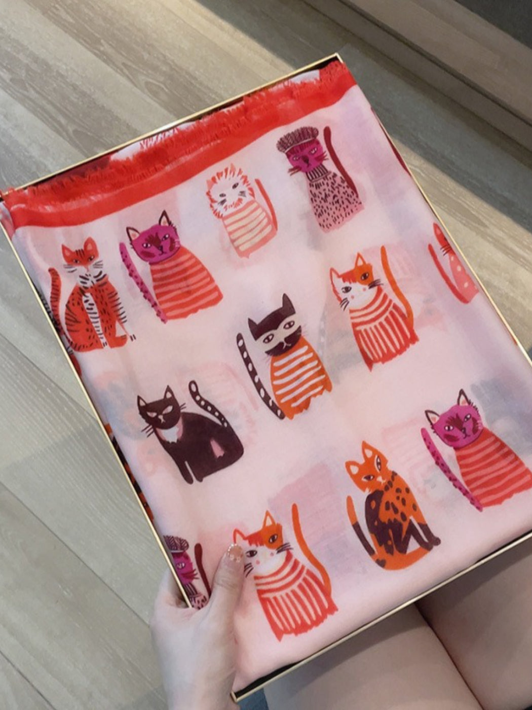Scarvii - Playful Cat Print Scarf