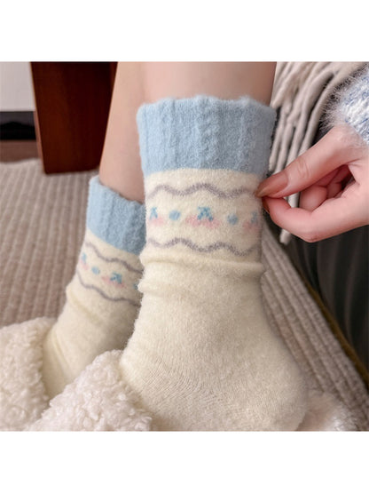 Rufia - Soft Animal Print Fuzzy Socks