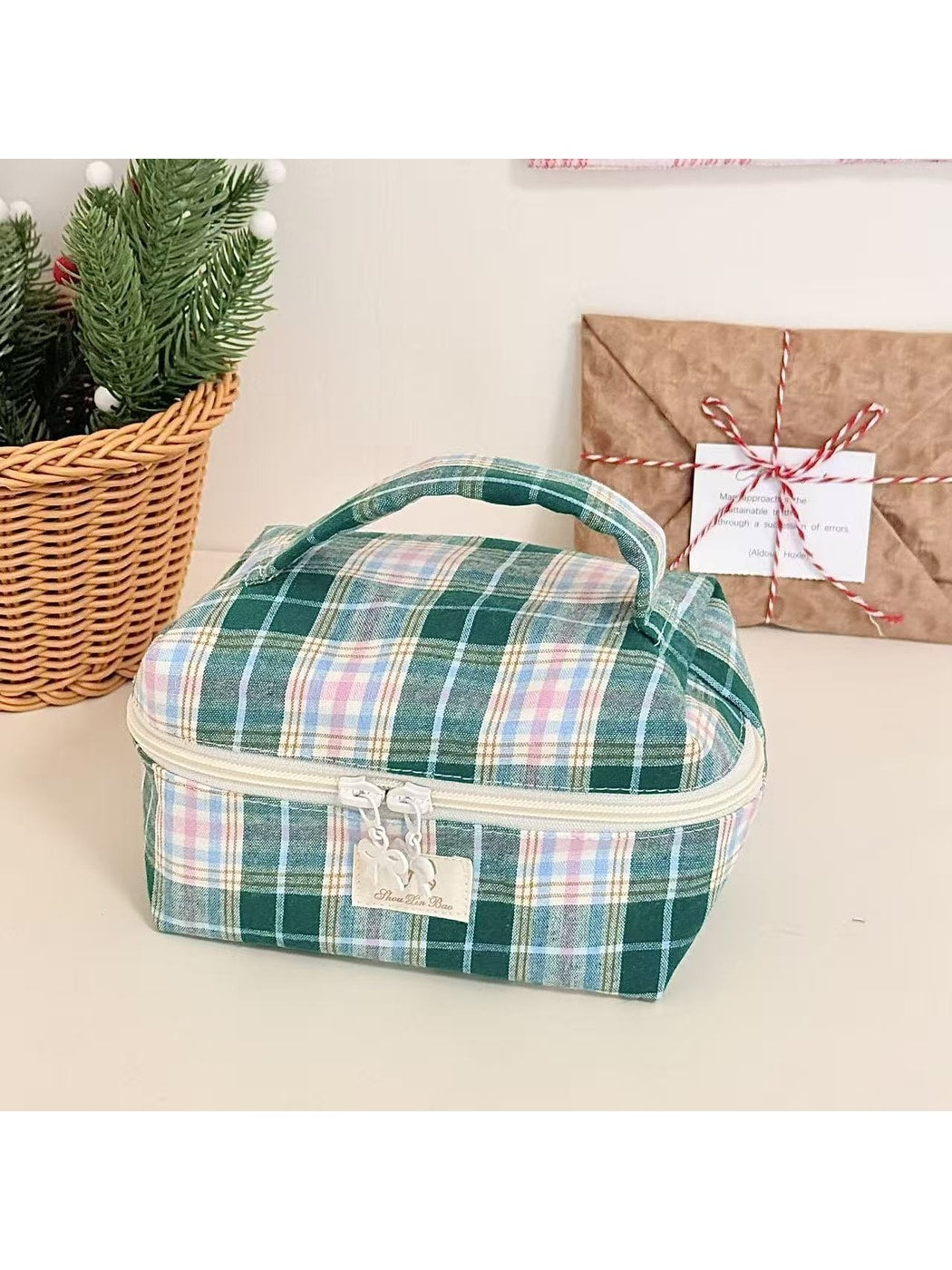 Cosbai - Handheld Plaid Toiletry Organizer Pouch Bag