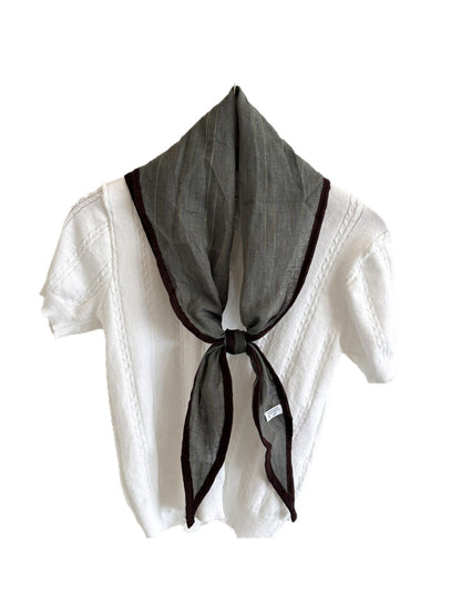 Scarvii - Contrast Edge Stripe Triangle Scarf