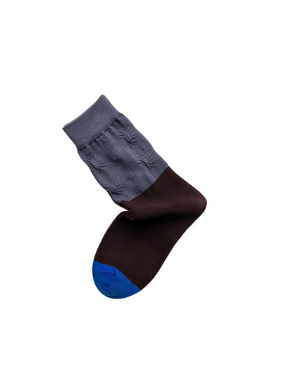 Rufia – Embossed Floral Geometric Mid-Calf Socks