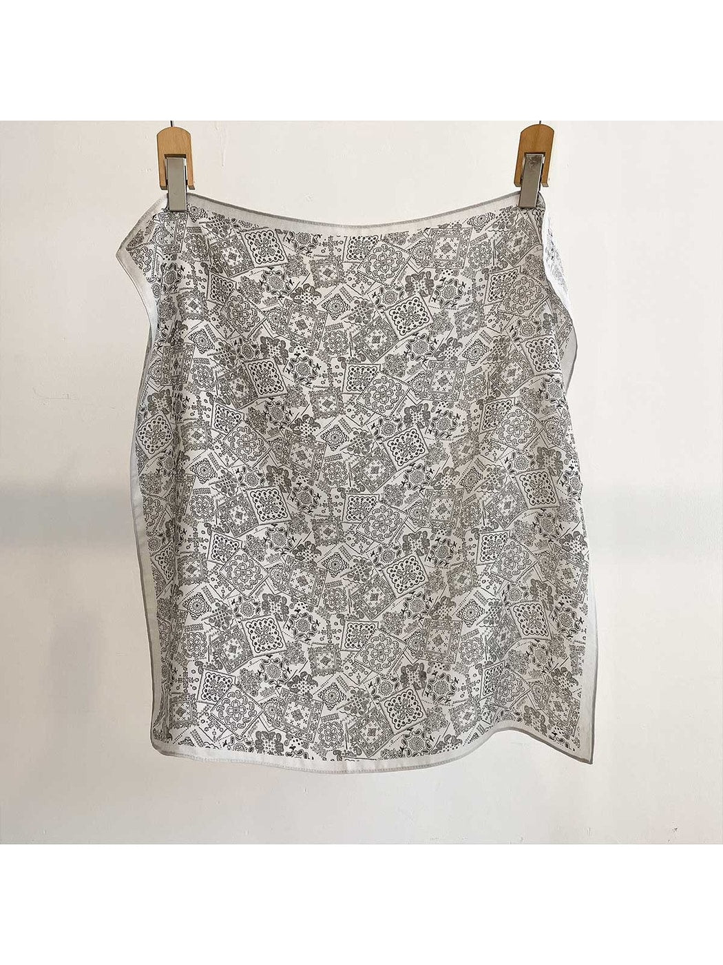 Scarvii - Painterly Floral Fashion Square Scarf