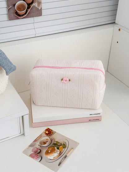 Cosbai cosmetic pouch open showing interior and