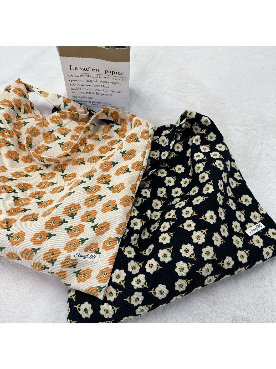 Cosbai - Floral Print Shoulder Bag