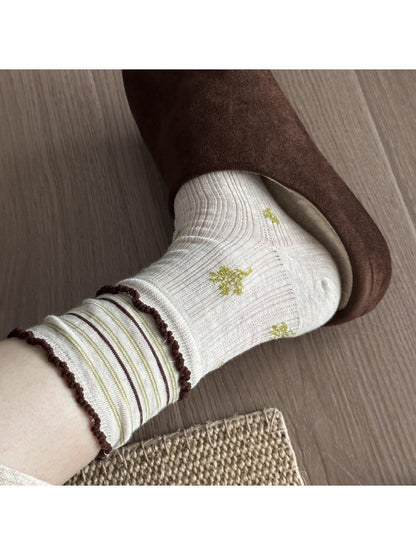 Rufia - Print Ribbed Ruffle Trim Crew Socks