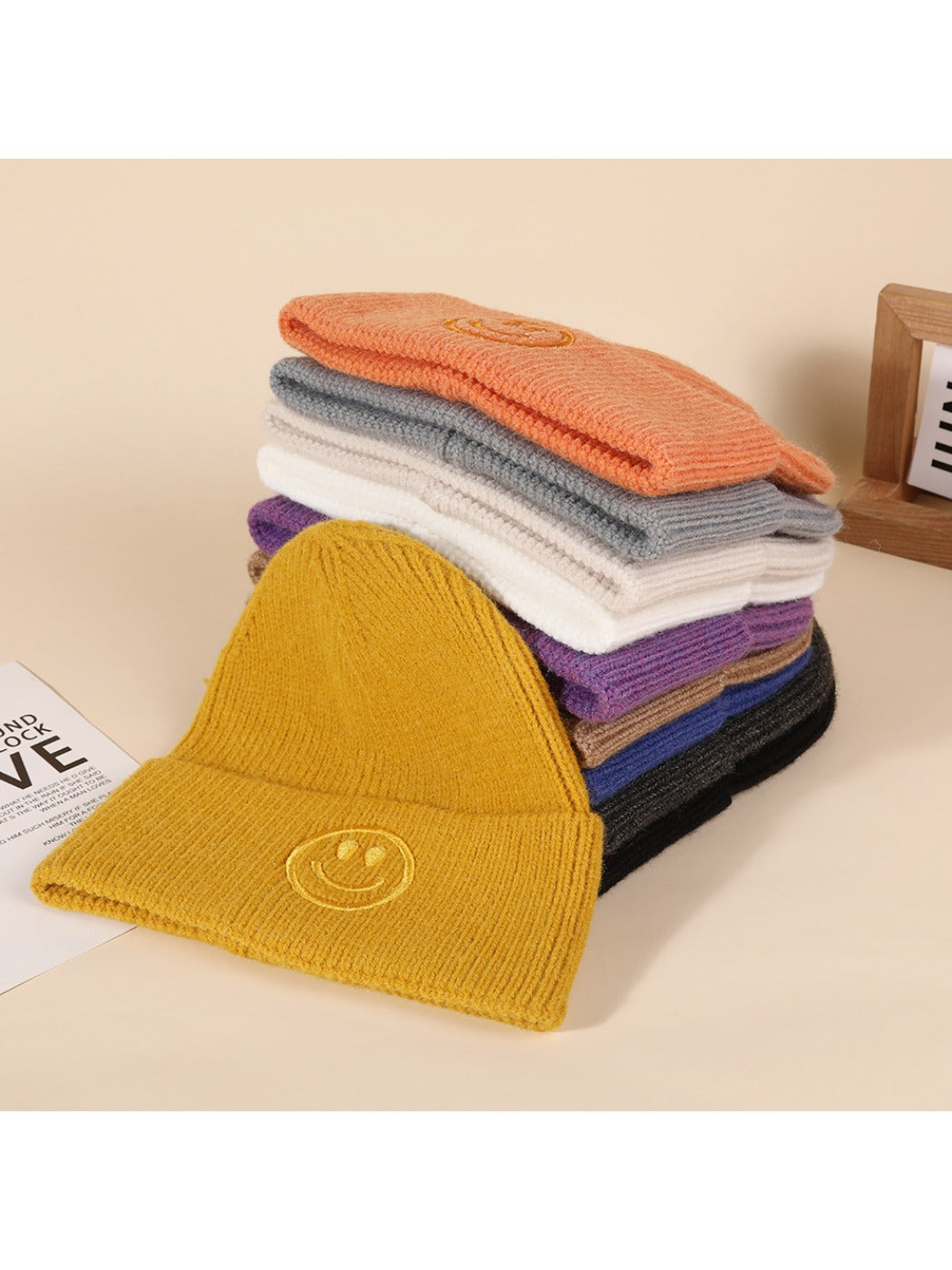 Haila - Winter Knitted Beanie with Smiling