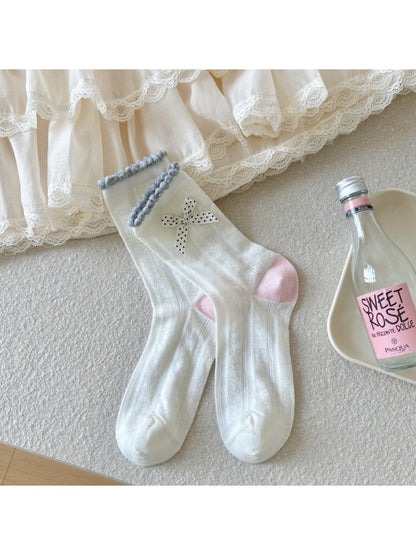 Top view of Rufia crew socks featuring cute ribbon and check pattern