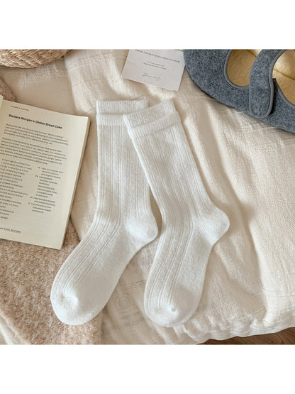 Rufia - Cozy Solid Ribbed Crew Socks