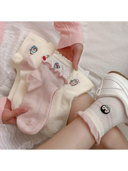Rufia - Cute Penguin Embroidered Casual Crew Socks