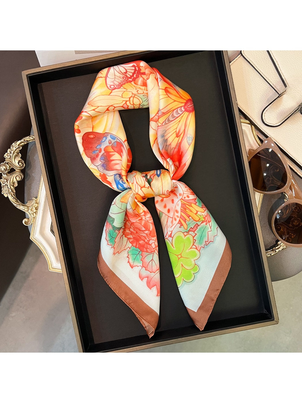 Scarvii - Butterfly Print Casual Fashion Square Scarf
