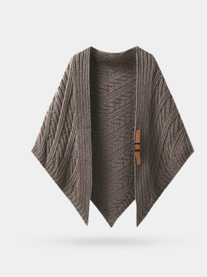 Scarvii - Classic Knitted Triangle Shawl as Outer Accessory