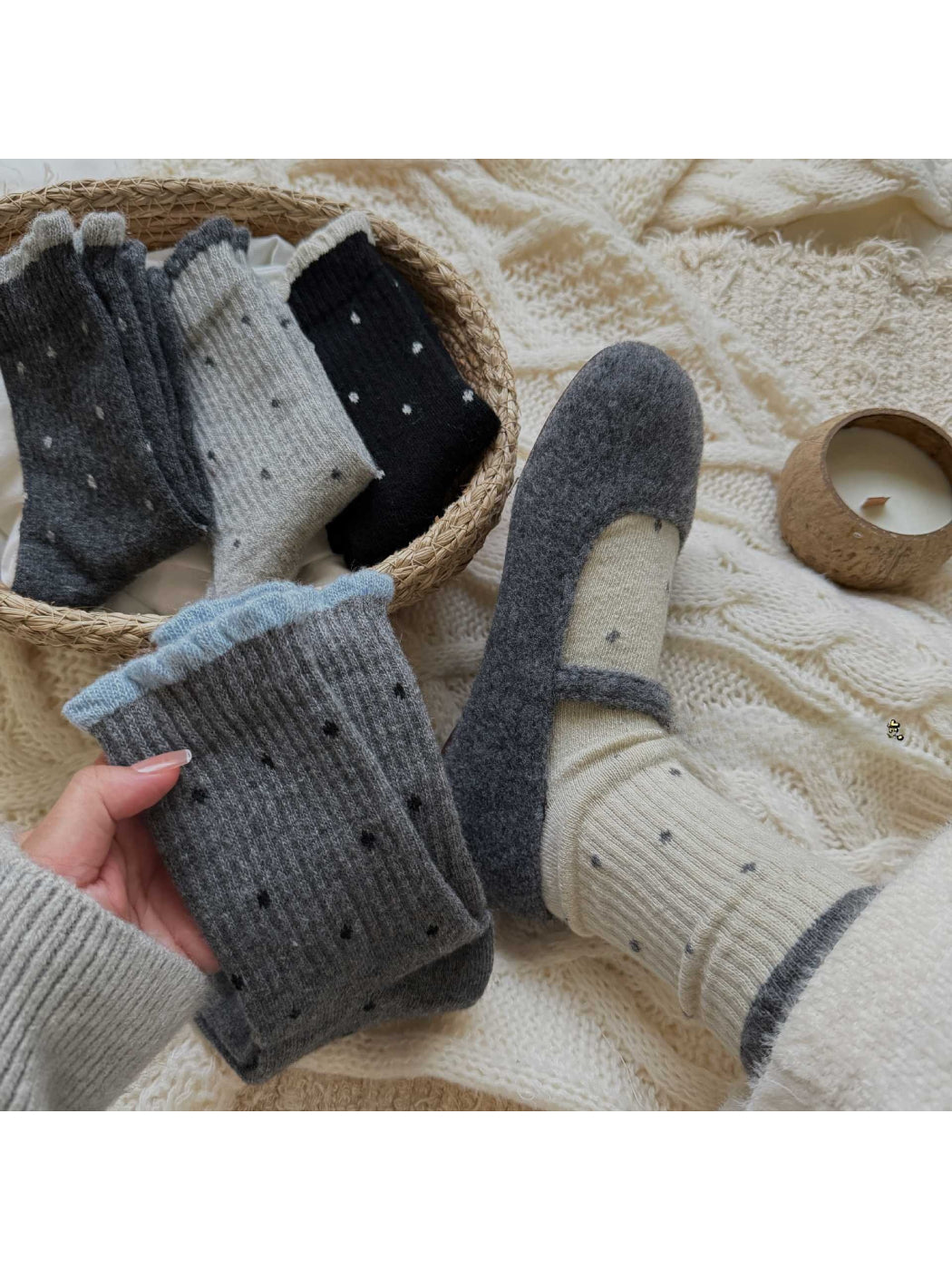 Rufia - Classic Tiny Dot Crew Socks