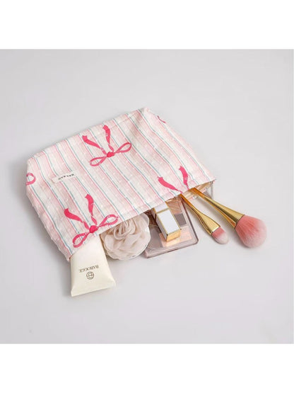 Cosbai - Romantic Floral Cosmetic Bag