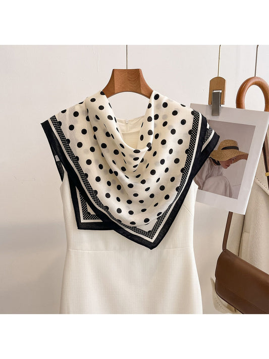 Scarvii Retro Polka Dot Pattern Square Scarf product image