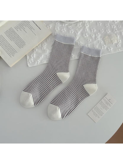 Rufia - Playful Dog Embroidery Ribbed Crew Socks