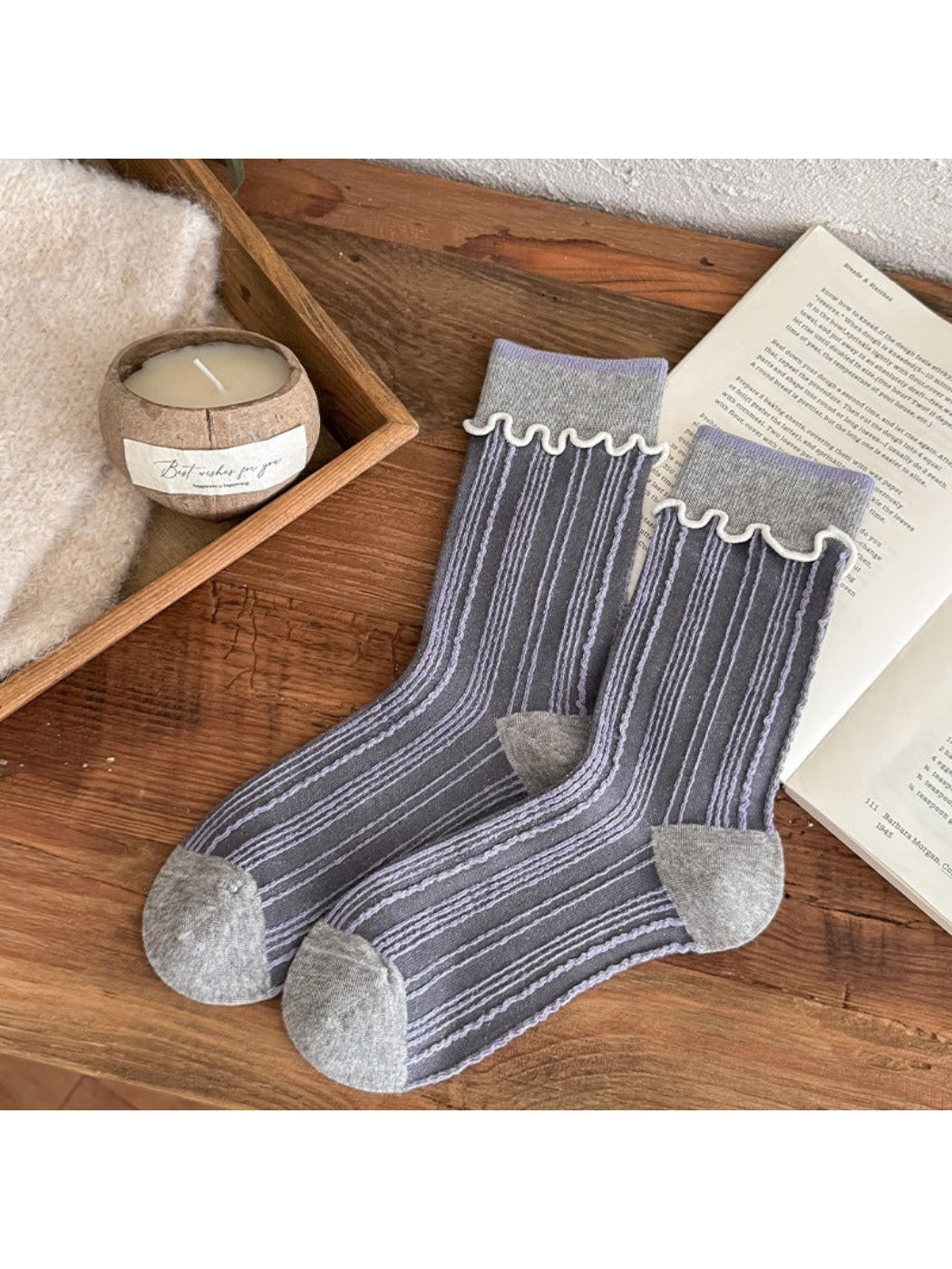 Rufia Striped Socks with Scallop Edge