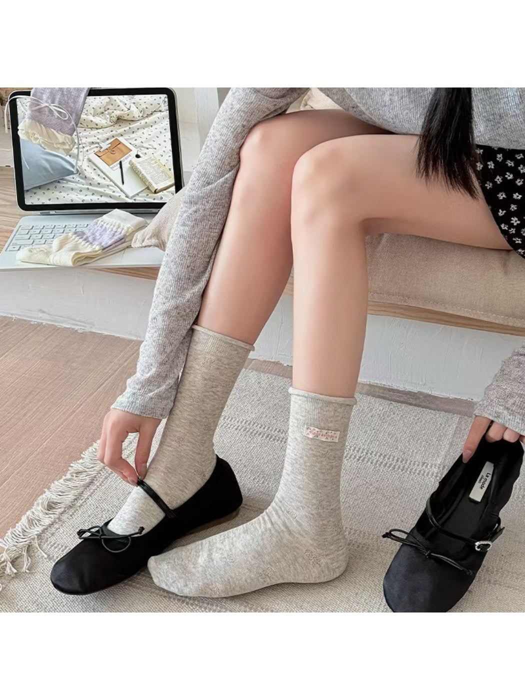 Rufia - Floral Detail Knit Crew Socks product image 3