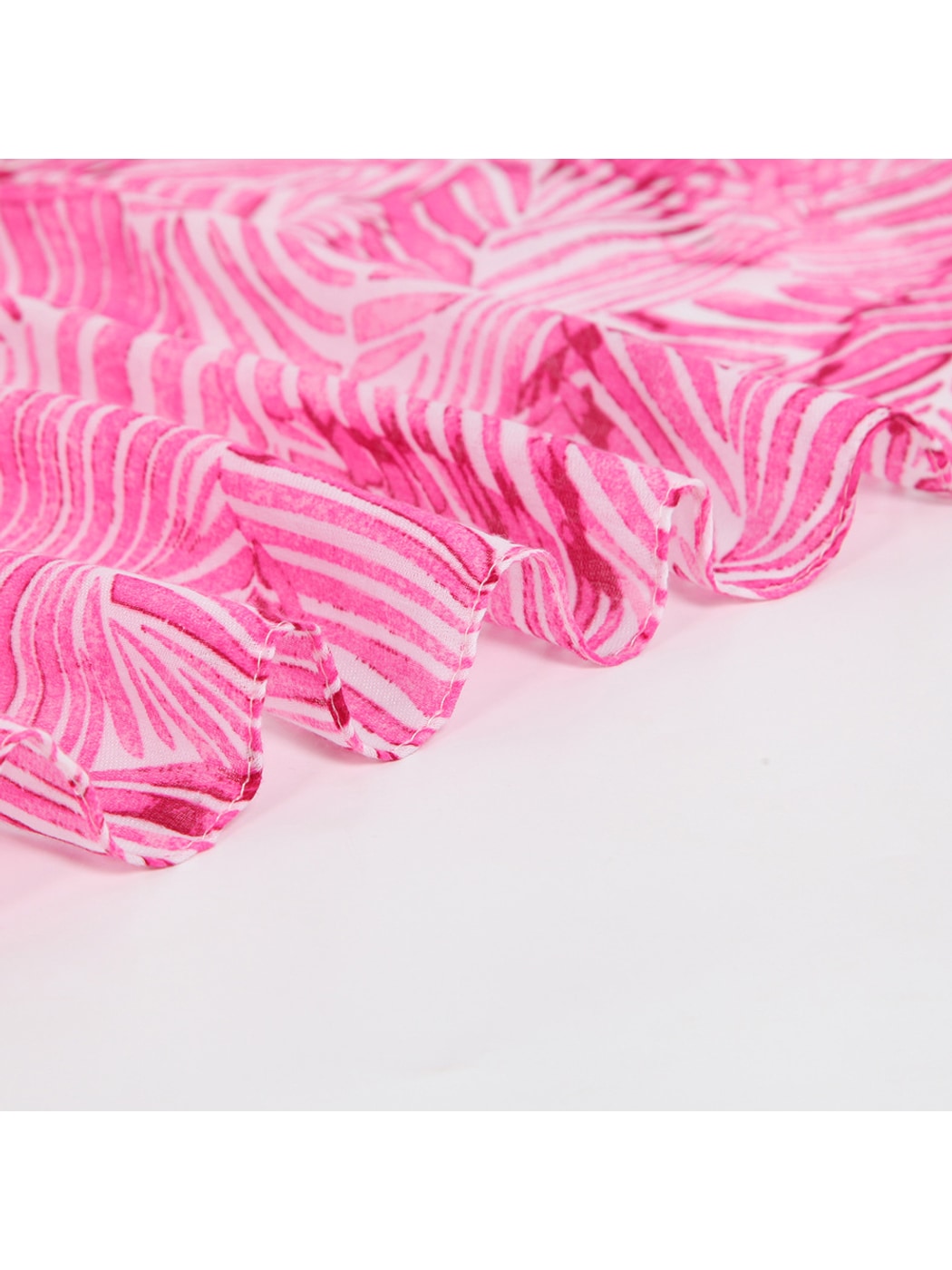 Scarvii - Vacation Style Leaves Printed Fashion Scarf
