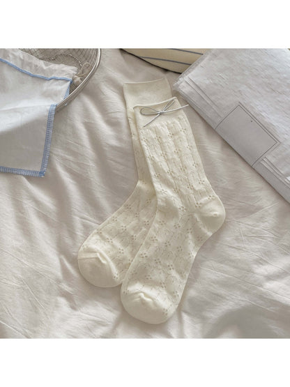 Rufia - White Color Lace Detail Crew Socks