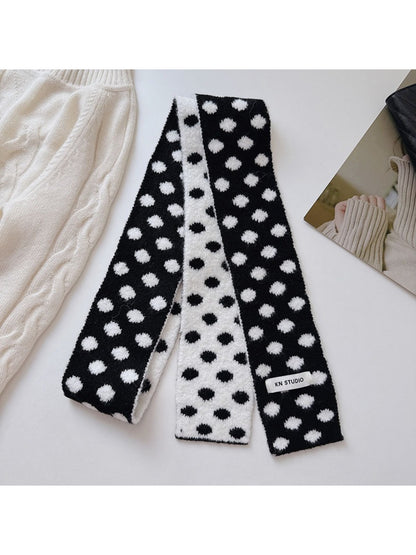 Scarvii - Reversible Soft Dot Scarf