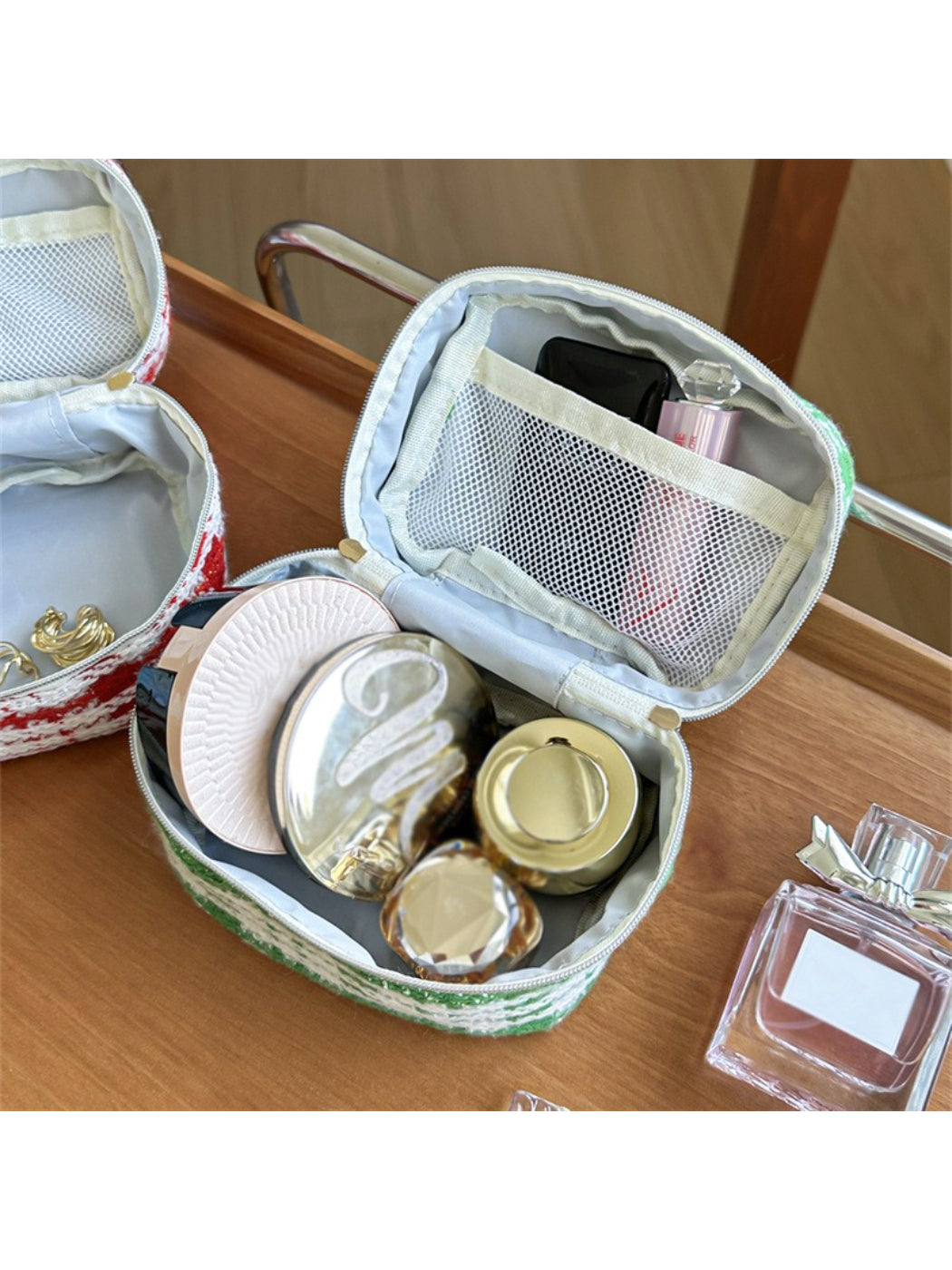 Cosbai Textured Plaid Makeup Bag product image