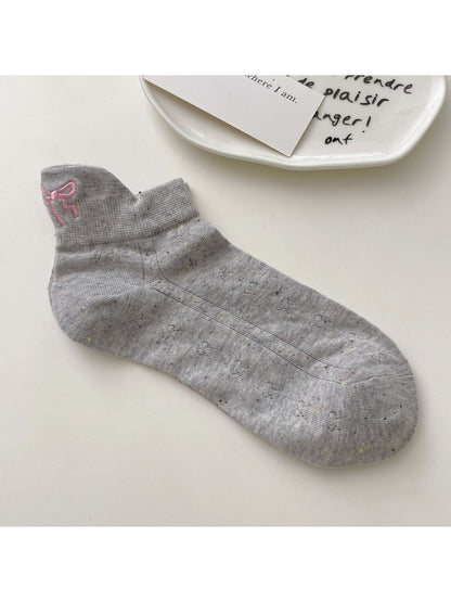 Rufia Ribbon Dot No Show Socks product image