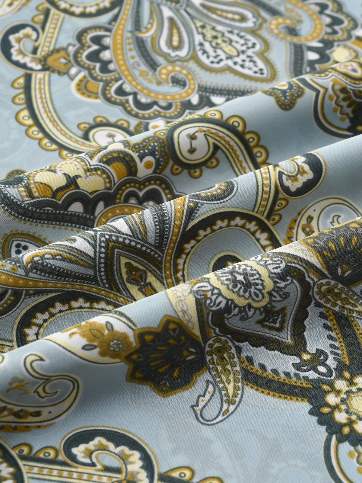 Scarvii – Paisley Print Long Rectangle Scarf