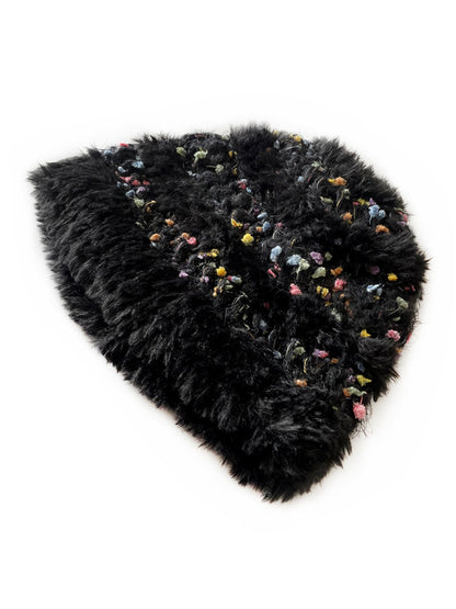 Haila - Knitted Bucket Hat with Polka Dot