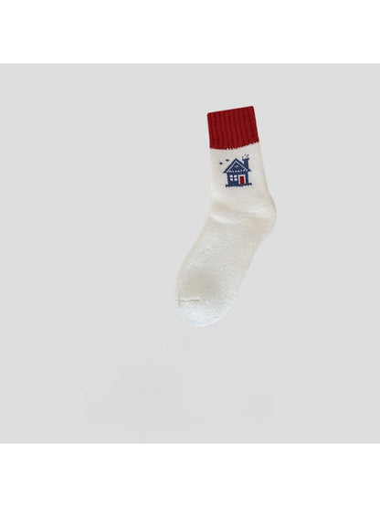Rufia - White and Red Pattern Crew Socks