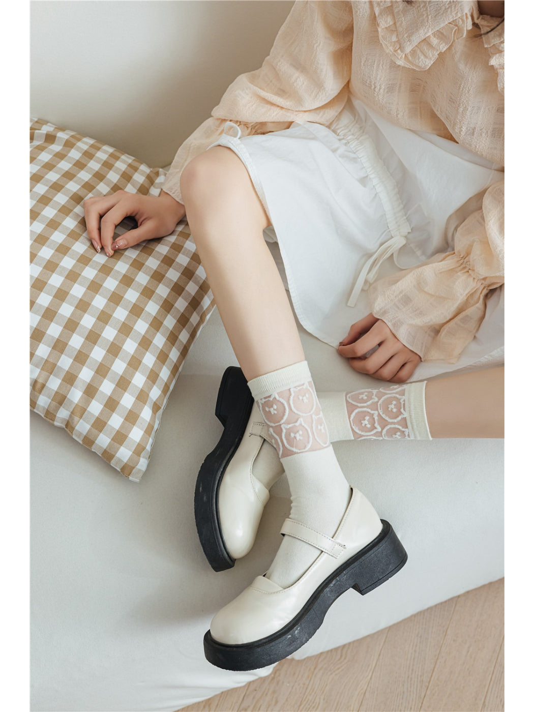 Rufia - Delicate Floral Tulle Crew Sheer Socks