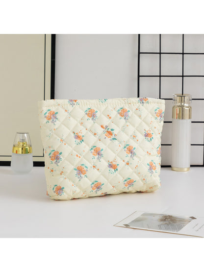 Cosbai - Rustic Style Floral Pattern Quilted Zip Pouch