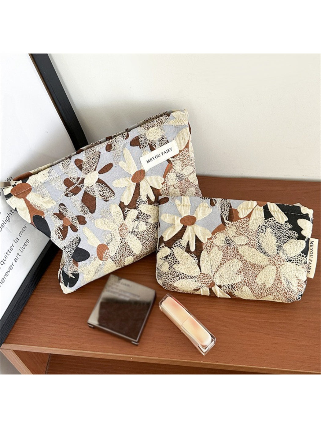 Close-up of floral pattern on Cosbai warm tone makeup bag fabric