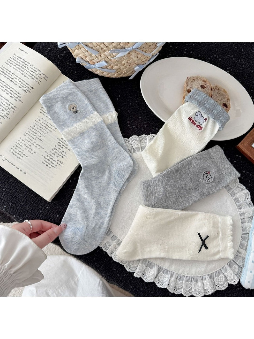 Rufia - Cute Animal Embroidered Casual Socks