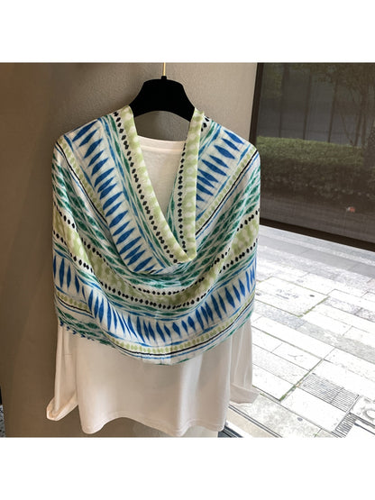 Scarvii - Printed Contrast Border Rectangular Shawl