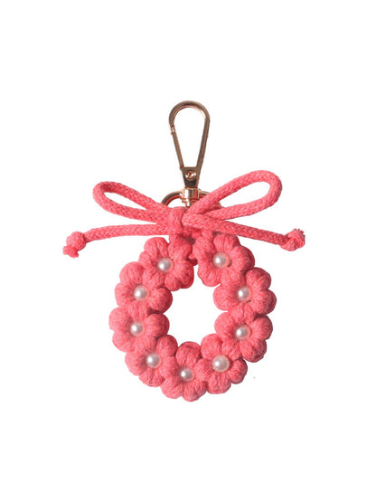 Koco Pastel Floral Wreath Keychain with floral motif