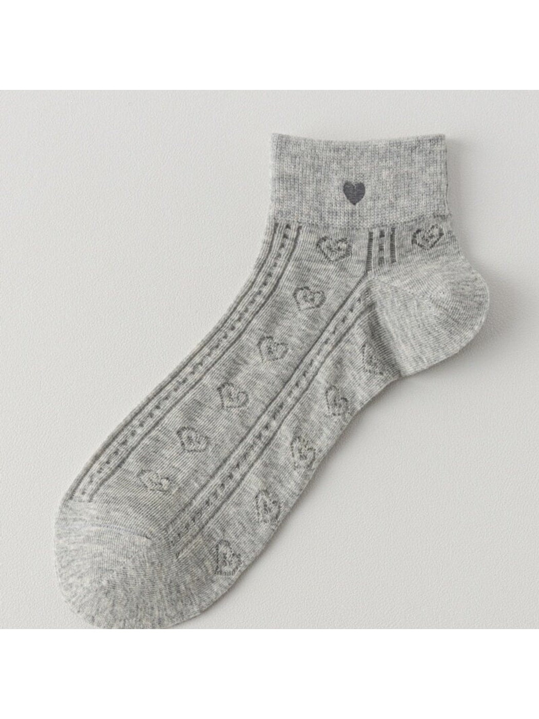 Rufia - Muted Heart Detail Ankle Socks