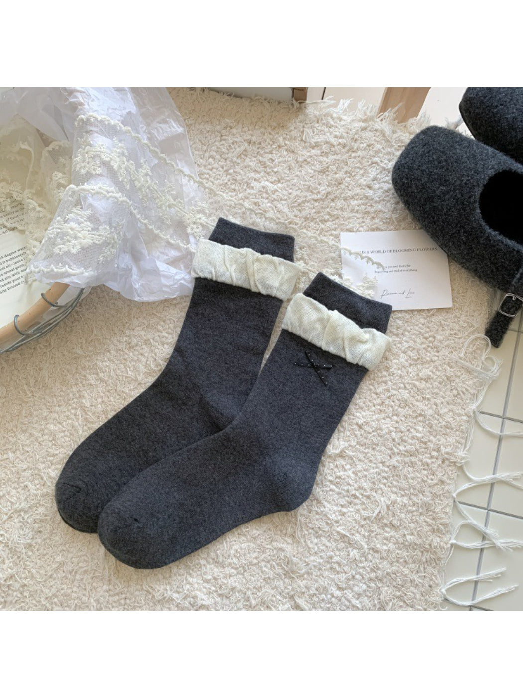 Rufia - Minimal Bow Accent Ribbed Crew Socks product image 7