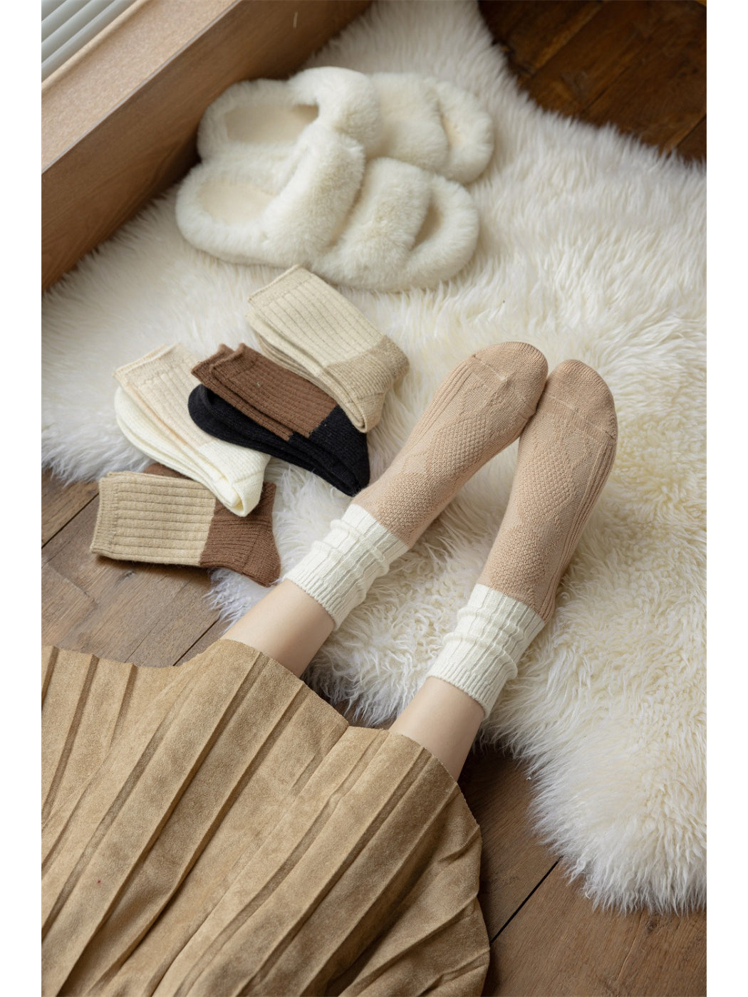 Rufia - Colorblock Cozy Crew Socks