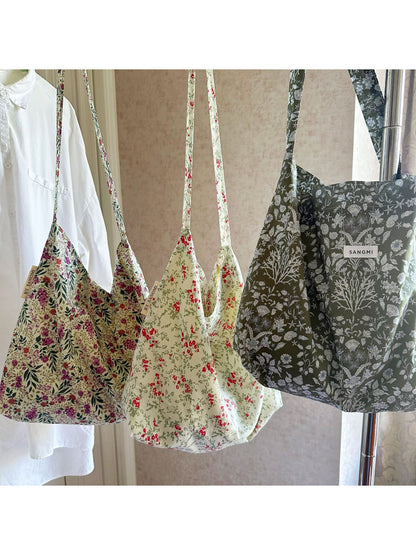 Cosbai - Vintage Floral Slouchy Bag