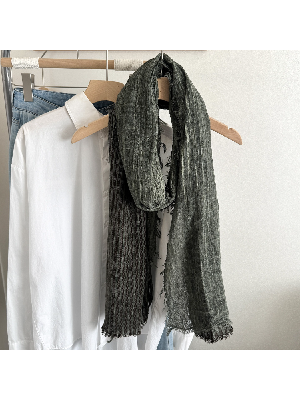 Scarvii - Soft Texture Fringe Scarf