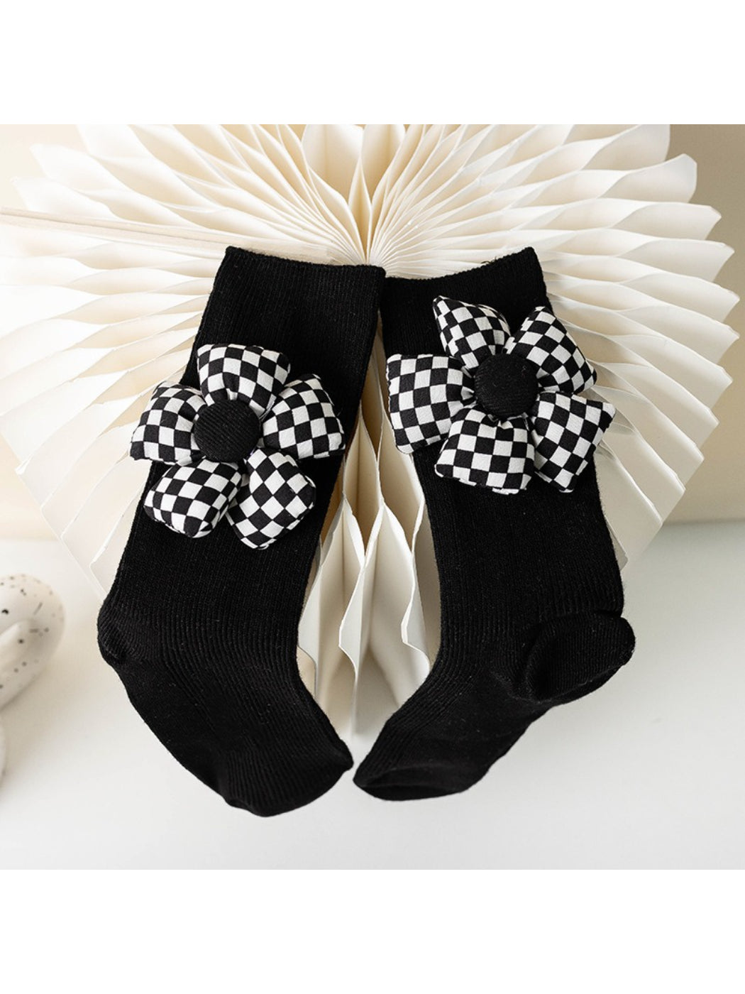 Rufia - Checkered Flower Crew Socks product image 4