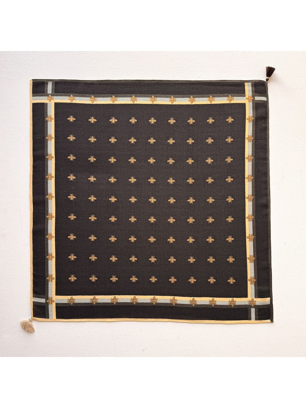 Scarvii - Retro Bee Print Framed Square Scarf