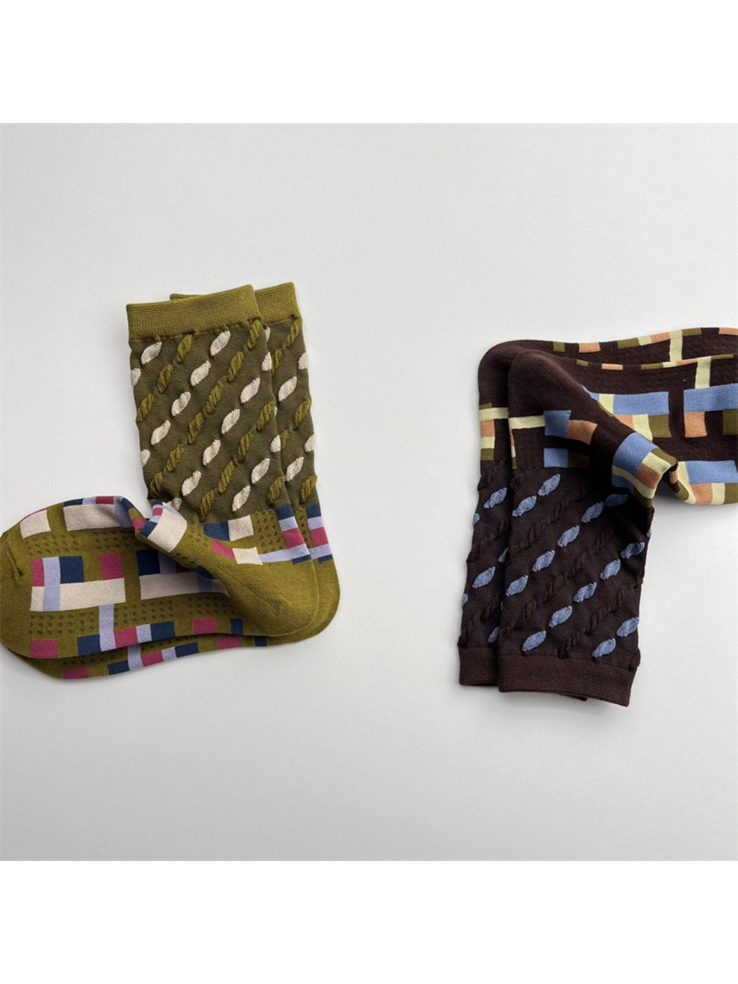 Rufia - Color Block Mid-Calf Socks – Check & Dots