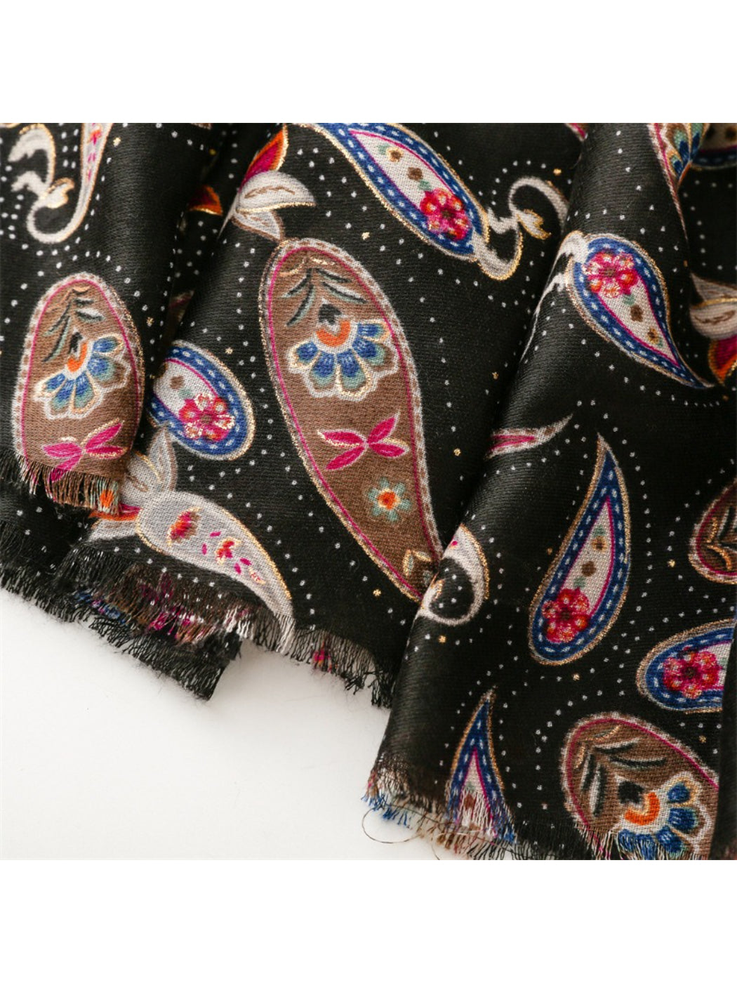 Scarvii - Vintage Paisley Pattern Scarf