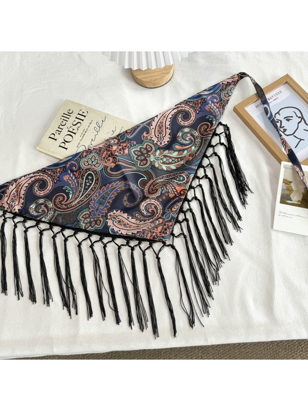 Scarvii - Chic Fringed Fashion Triangle Bandana