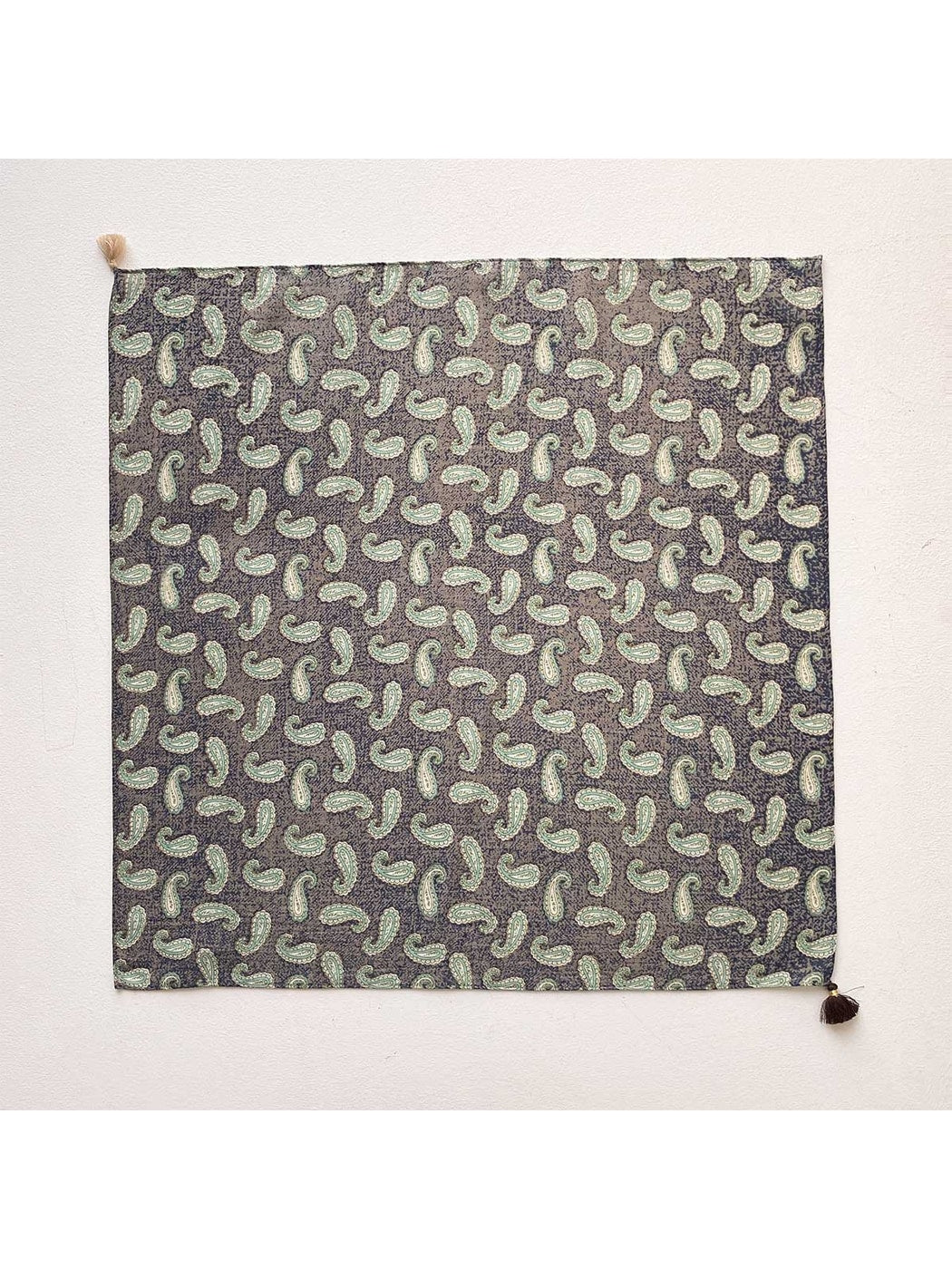 Scarvii - Retro Ditsy Paisley Print Square Scarf