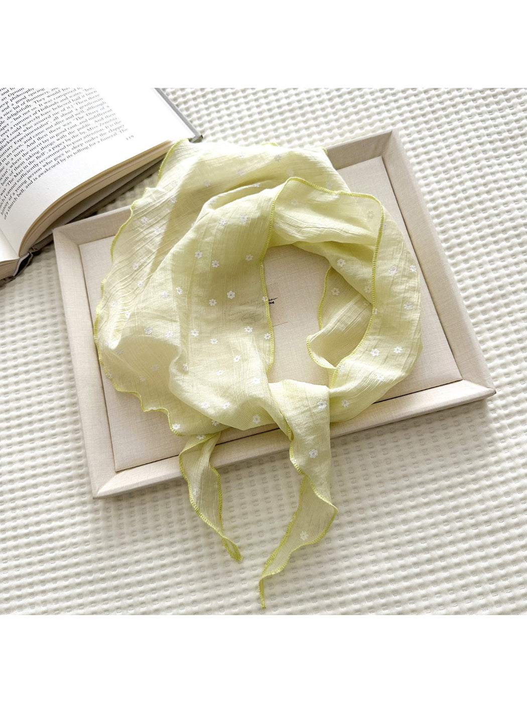 Scarvii - Ditsy Daisy Ruffle Edge Scarf