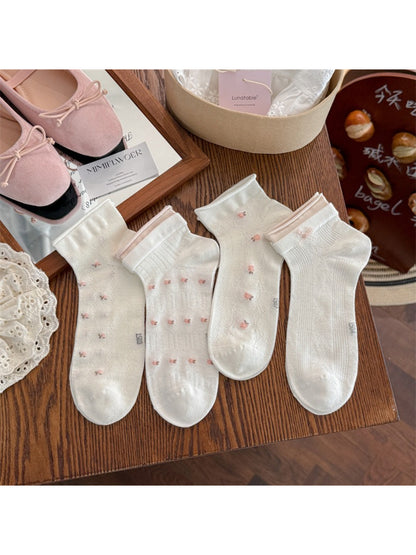 Rufia dainty flower low cut socks packaged in branded box