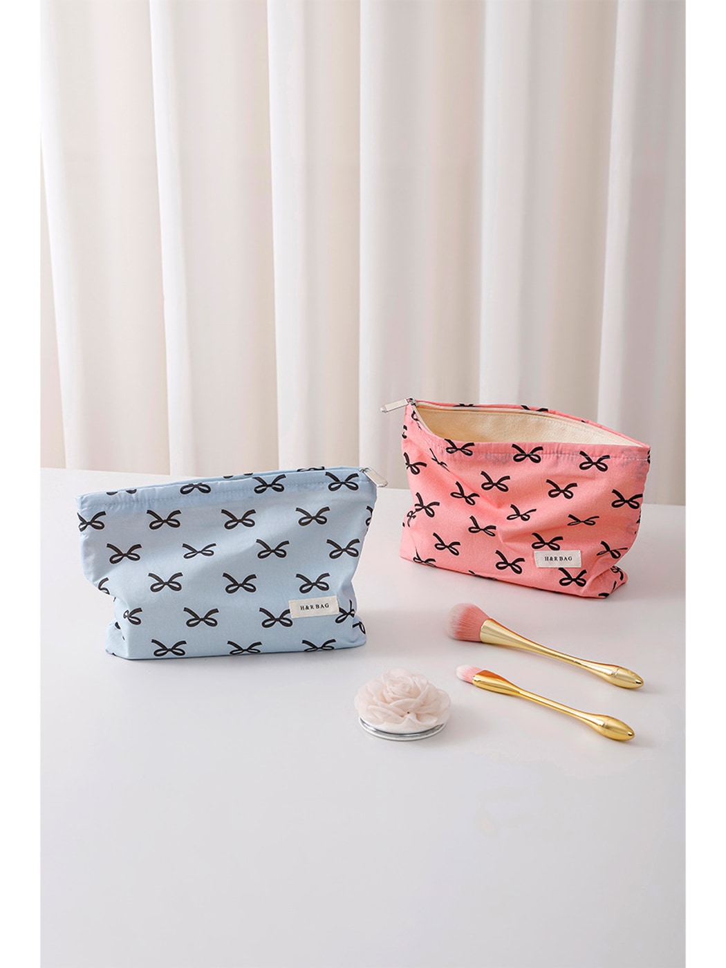 Cosbai - Floral Bow Print Handheld Cosmetic Bag